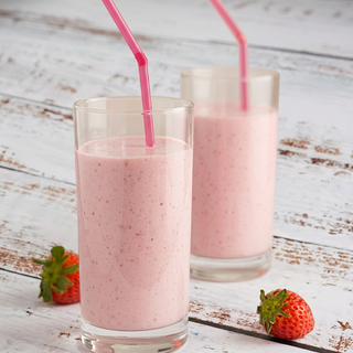 Strawberry creme cloud smoothie